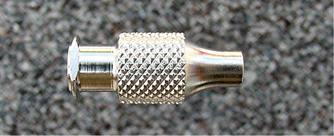 SSA1202 Female Luer Hub, 5/16 round, knurled